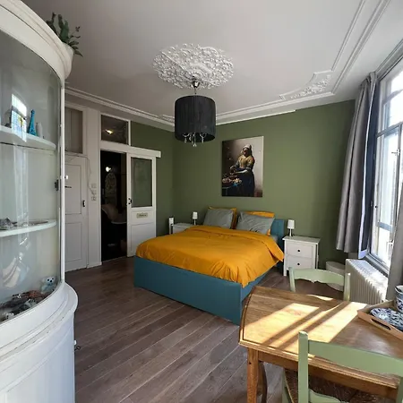 De Verwondering Prive Etage Met 2 Slaapkamers Konukevi