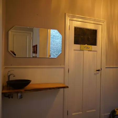 Konukevi De Verwondering Prive Etage Met 2 Slaapkamers 3*