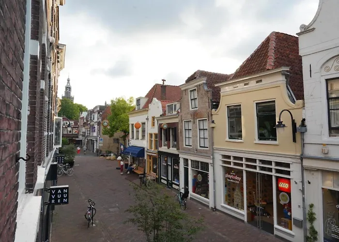 De Verwondering Prive Etage Met 2 Slaapkamers Konukevi Gouda