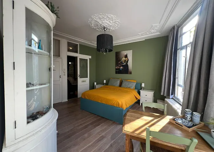 De Verwondering Prive Etage Met 2 Slaapkamers Konukevi